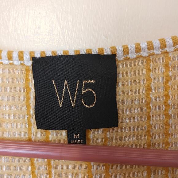 W5 Size Medium M Golden Rod Yellow White Stripes Wooden Button Tie Summer Top - Picture 6 of 9